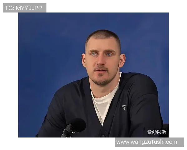 约基奇赛后采访爆金句，引全场大笑